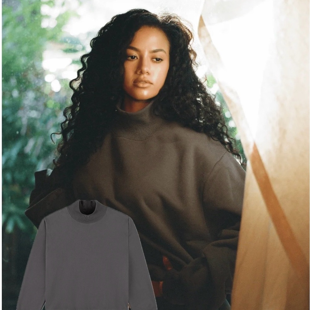 NWT Parke Fleece Turtleneck Sweatshirt in Midnight Charcoal dark gray - Picture 1 of 5